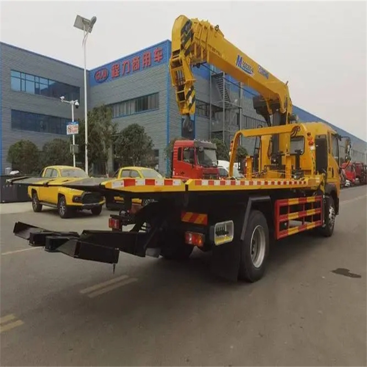 丹巴附近小随车吊出租电话，轻松解决搬运烦恼